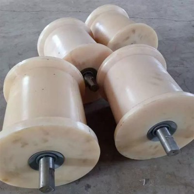 150*250聚氨酯地滾輪一體成型 中間軸承減少鋼絲繩摩擦